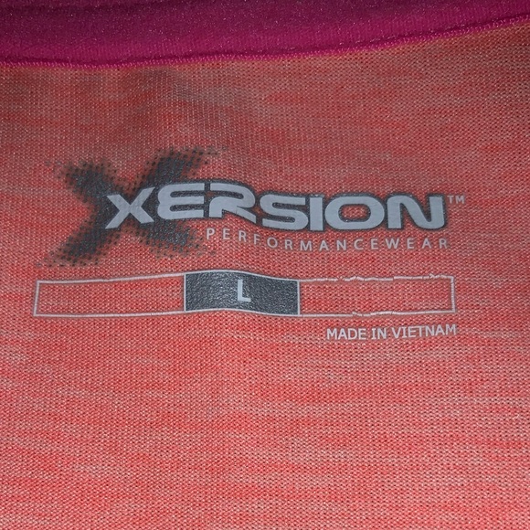 Xersion shirt - Picture 2 of 3
